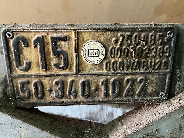 Db c15 tank container - afbeelding 22 van  22
