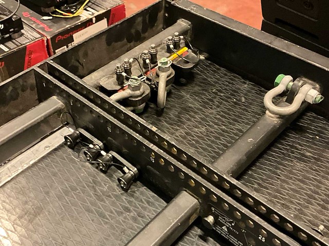 D&b z5390 y flyingframe (2x) - afbeelding 8 van  8