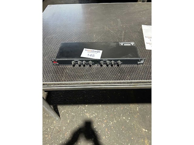 Dbx - 223 - crossover - afbeelding 1 van  2