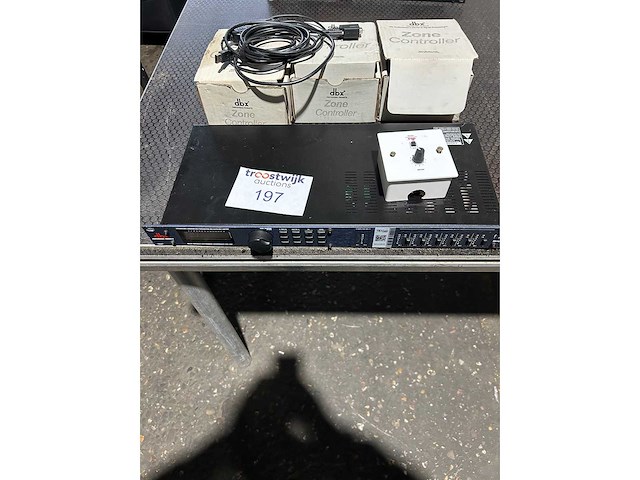 Dbx - speaker processor - afbeelding 1 van  1