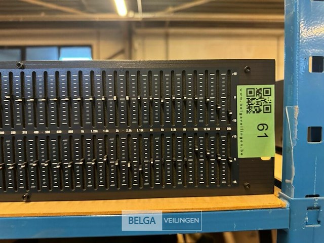 Dbx graphic equalizer - afbeelding 2 van  4