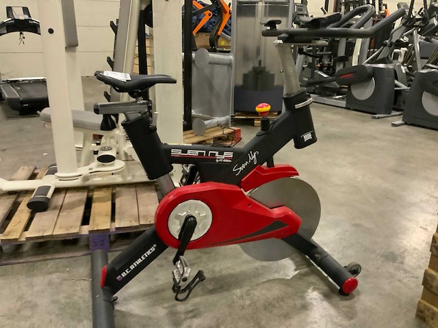 Dc athletics indoorcycle sven nice spinningbike - afbeelding 1 van  5