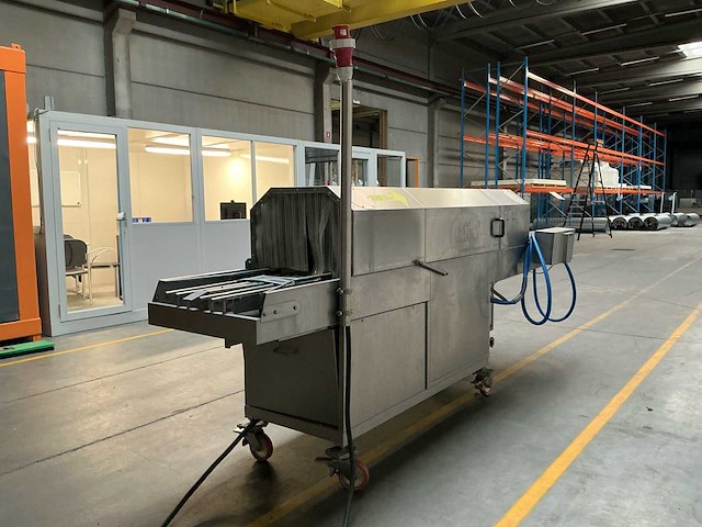 Dc cretel awm 235 krattenwasmachine - afbeelding 6 van  10
