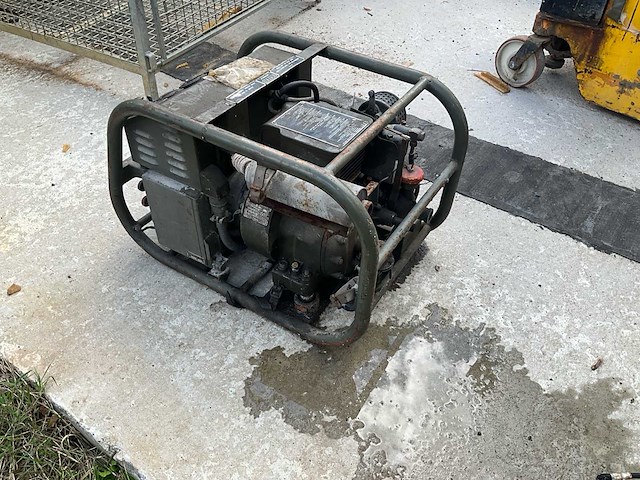 Dc-generatorset 32v 500w benzine (5x) - afbeelding 3 van  9