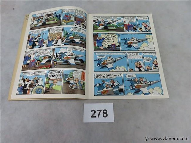 De blauwe walvis - afbeelding 2 van  2