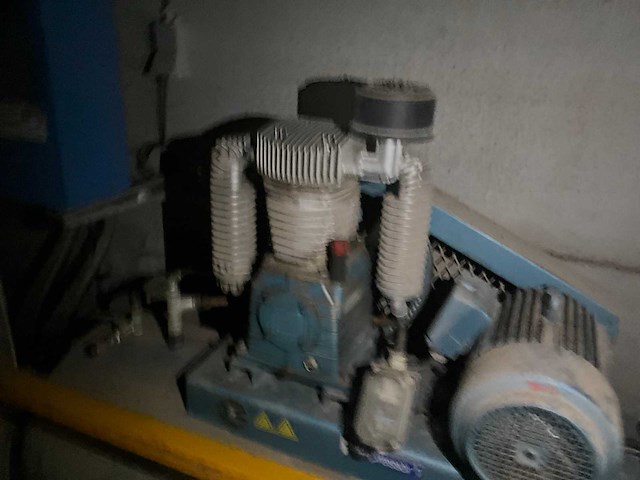 De bruyne chk30 compressor (2x) - afbeelding 23 van  24