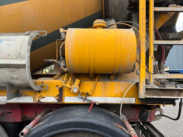De buf - 2014 - st3 - oplegger / betonmixer - afbeelding 18 van  32