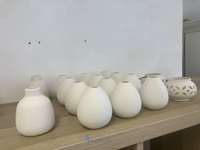 De inhoud van deze 2 kasten - afbeelding 6 van  13