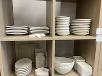 De inhoud van deze 2 kasten - afbeelding 13 van  13