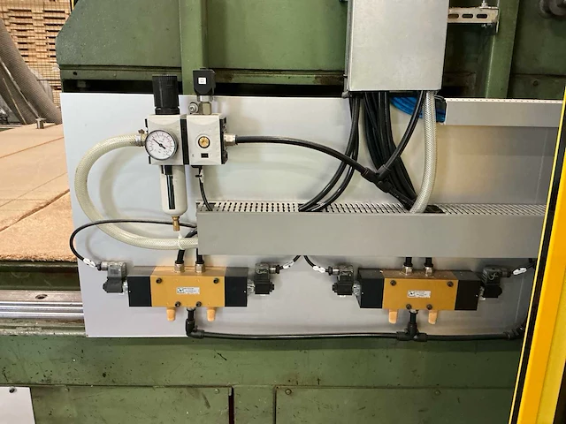 De meyer met bosch rexroth besturing platen opdeel zaagmachine - afbeelding 9 van  17