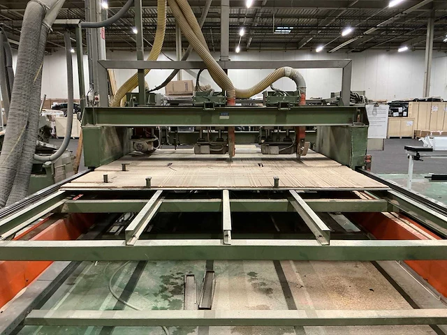 De meyer platen opdeel zaagmachine - afbeelding 1 van  9