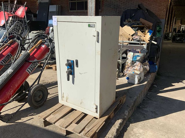 De raat brandkluis - afbeelding 1 van  4