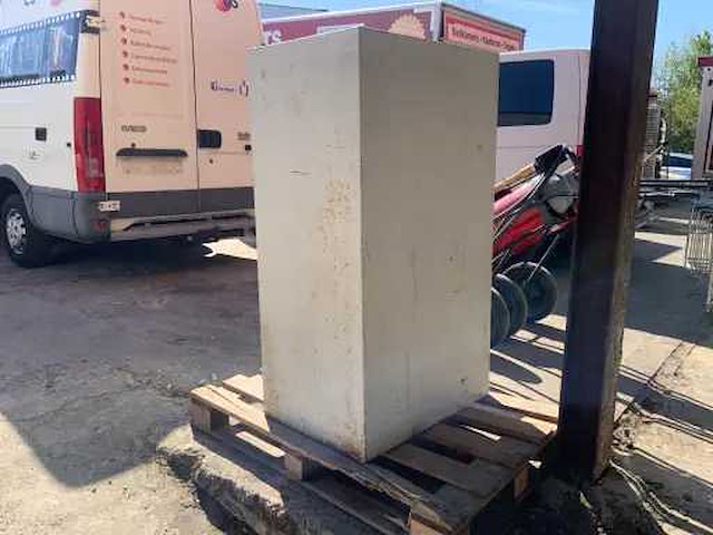 De raat brandkluis - afbeelding 3 van  4