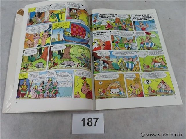 De roos en het zwaard - afbeelding 2 van  3