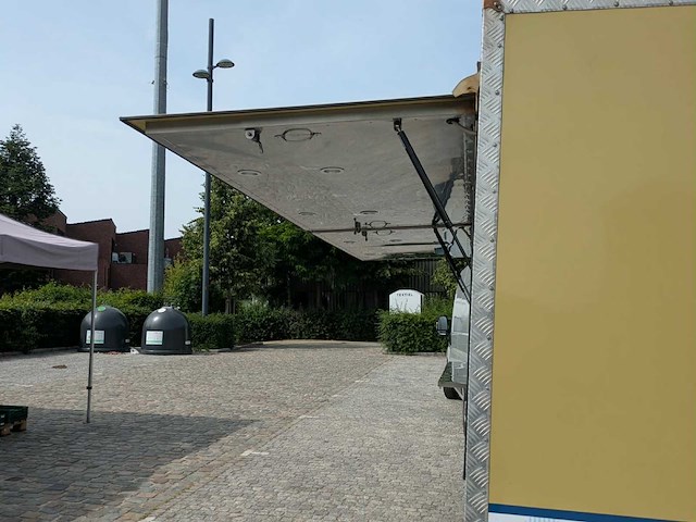 De ryck - 2022 - kippenkraam + koelwagen - foodtrucks - afbeelding 29 van  34