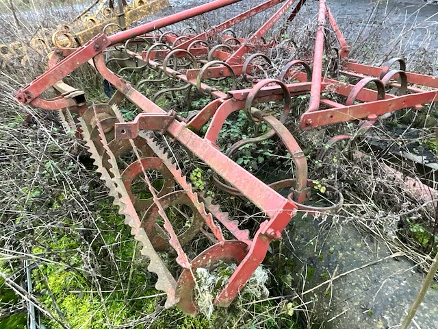 De triple k stoppelbaardcultivator - afbeelding 9 van  10