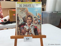 De zwarte sjaal - afbeelding 1 van  2