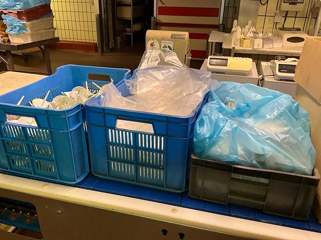 Deca-ohlplast grote partij verpakkings materiaal - afbeelding 2 van  10
