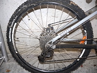Decathlon mountainbike - afbeelding 3 van  6