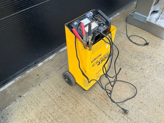 Deco class booster 4500 acculader - afbeelding 3 van  5