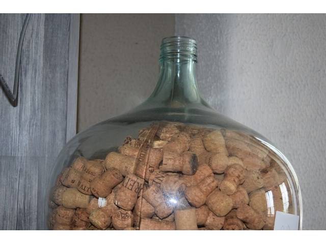 Deco fles glas gevuld met kurken - afbeelding 3 van  3