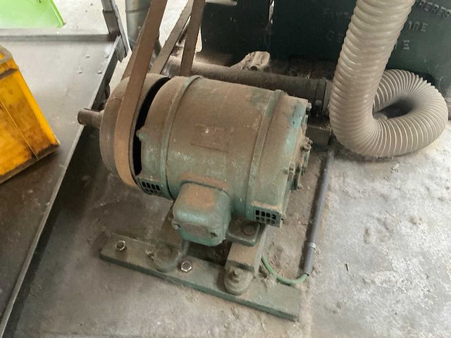 Decock tafelschaafmachine - afbeelding 7 van  7