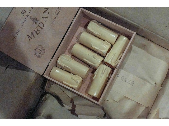 Decoratie kaarsen oude luchters - afbeelding 1 van  4