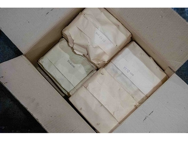 Decoratie kaarsen oude luchters - afbeelding 2 van  4