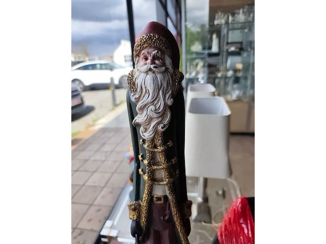 Decoratief beeld kerstman ca. 80 cm, decoratief beeld dame in aardewerk - afbeelding 7 van  8
