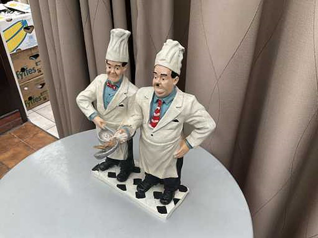 Decoratief beeld laurel & hardy - afbeelding 4 van  5