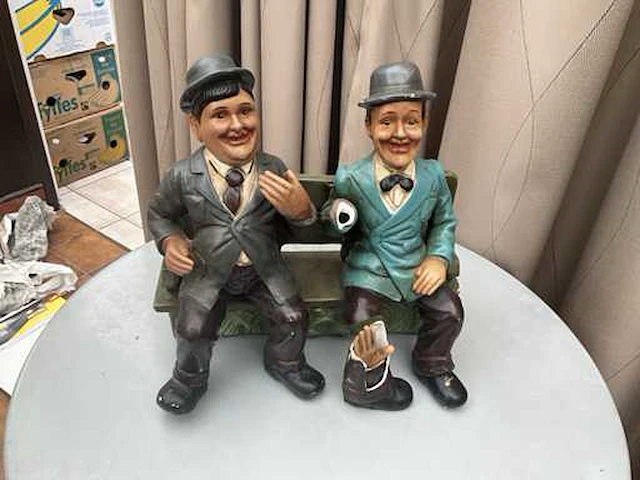 Decoratief beeld laurel & hardy - afbeelding 3 van  8