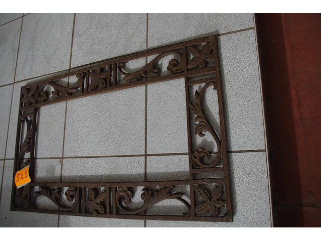Decoratief metalen frame - afbeelding 1 van  1