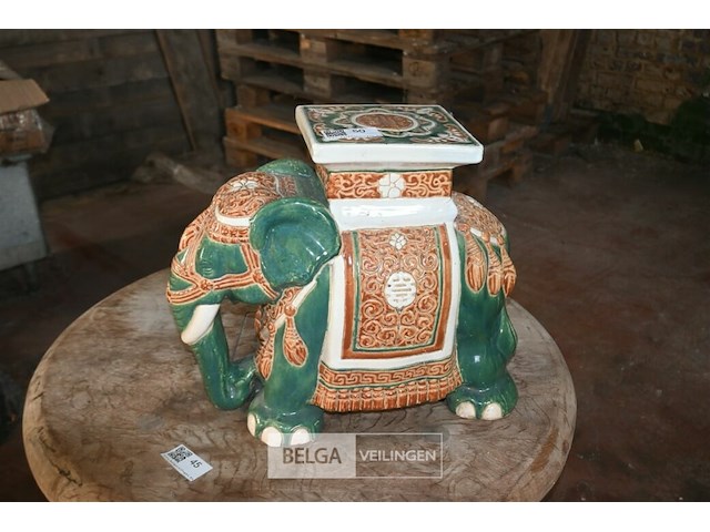 Decoratief olifantenbeeld - afbeelding 1 van  4