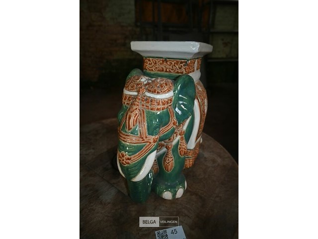 Decoratief olifantenbeeld - afbeelding 2 van  4