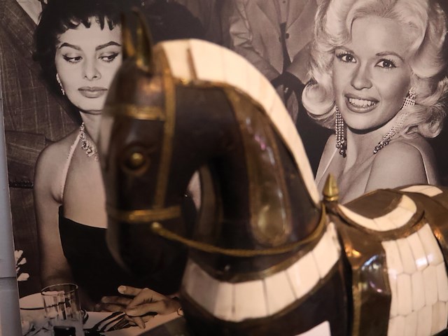 Decoratief paard - afbeelding 3 van  4