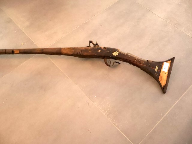 Decoratief wapen - afbeelding 1 van  5