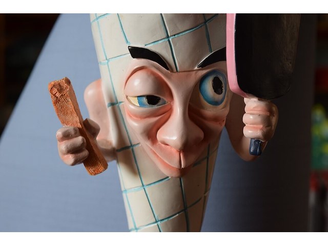 Decoratiefiguur frietzak h 45 cm - afbeelding 2 van  4