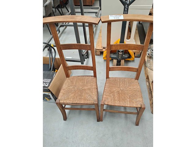 Decoratiemateriaal: kerkstoelen (2x) - afbeelding 1 van  4
