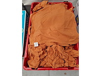 Decoratiemateriaal: linnen servetten (500x) - afbeelding 2 van  5