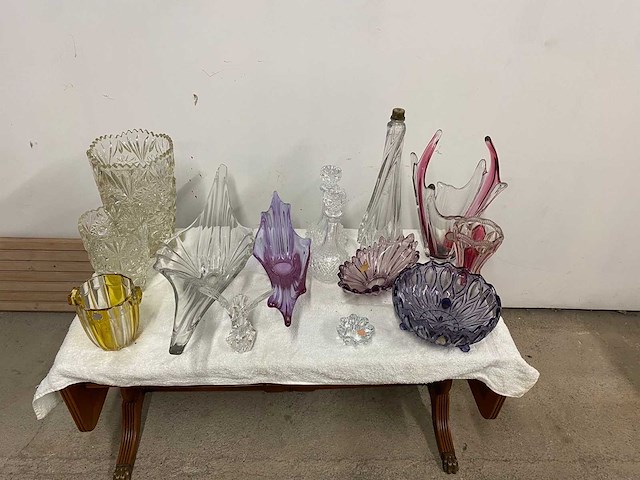 Decoratieve glasset – jaren 1950–1970 - afbeelding 1 van  11