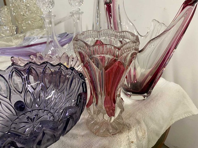 Decoratieve glasset – jaren 1950–1970 - afbeelding 5 van  11