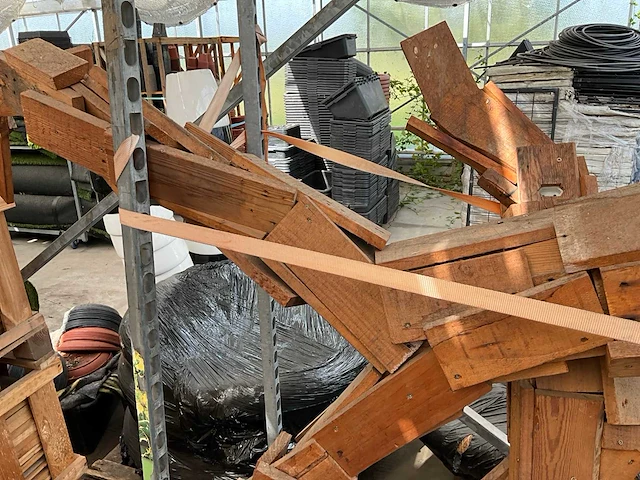 Decoratieve houten boom - afbeelding 9 van  9