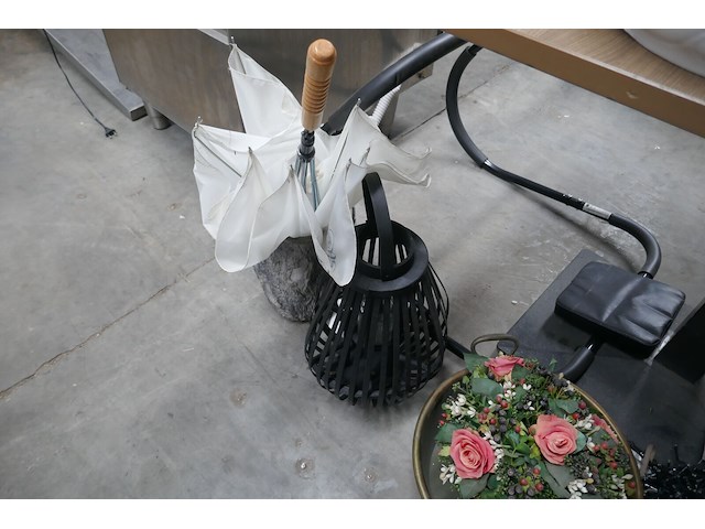 Decoratieve items - afbeelding 7 van  7