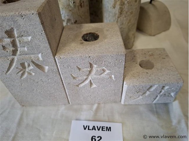 Decoratieve kandelaar - afbeelding 3 van  3
