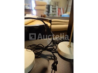 Decoratieve kasten en lampen - afbeelding 3 van  11