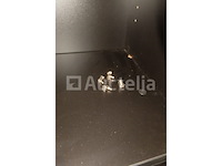 Decoratieve kasten en lampen