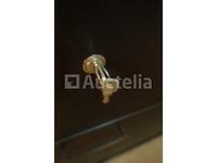 Decoratieve kasten en lampen - afbeelding 6 van  11