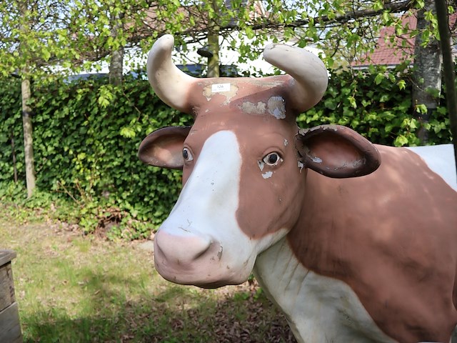 Decoratieve koe - afbeelding 2 van  8