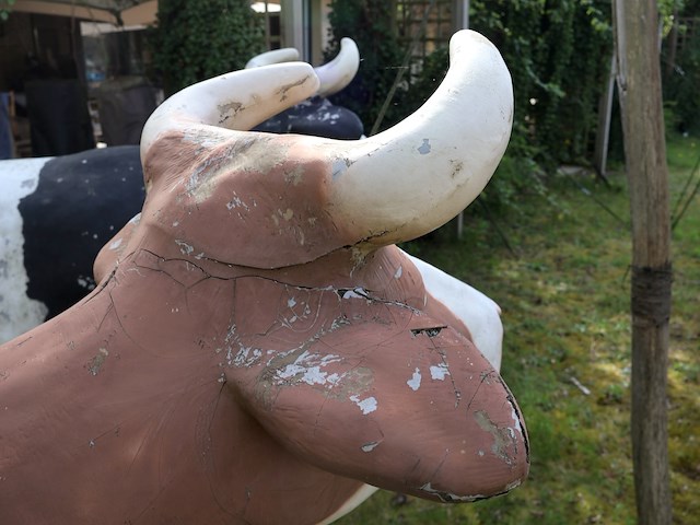 Decoratieve koe - afbeelding 5 van  8