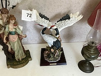 Decoratieve lamp en beeld - afbeelding 1 van  1